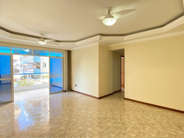 Apartamento 3 quartos e 3 banheiros, à venda, no bairro Algodoal em Cabo Frio