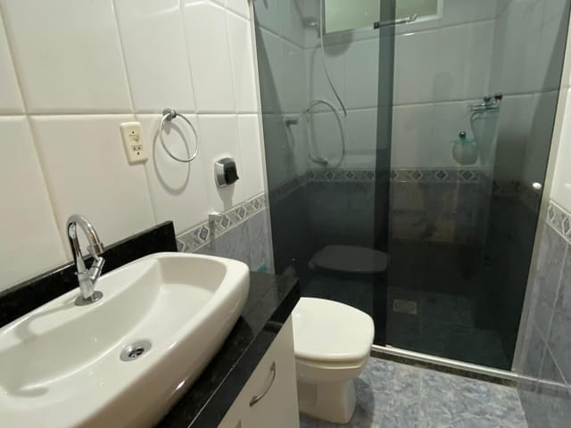 Apartamento 3 quartos e 3 banheiros, à venda, no bairro Algodoal em Cabo Frio