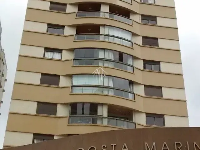 Apartamento 2 quartos e 2 banheiros, à venda, no bairro Fazenda em Itajaí
