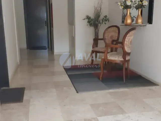 Apartamento 3 quartos e 1 banheiro, para alugar, no bairro Alto da Glória em Curitiba