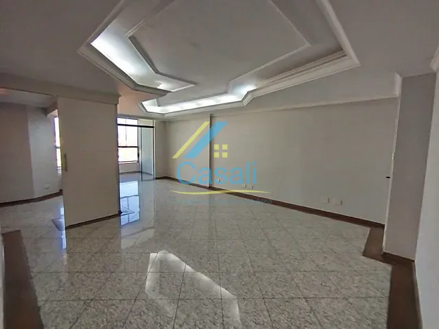 Apartamento 4 quartos e 4 banheiros, à venda ou para alugar, no bairro Centro em São Roque