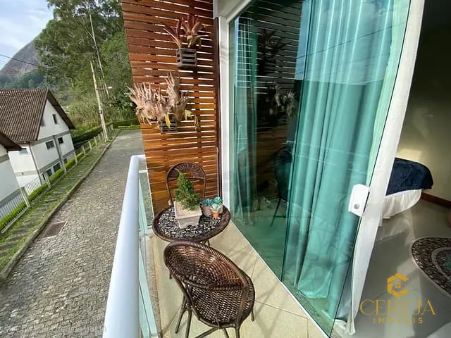 Apartamento com 172m² 3 quartos e 3 banheiros, à venda, no bairro Cônego em Nova Friburgo