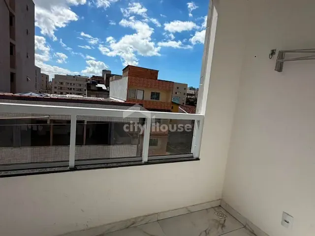 Apartamento 2 quartos e 2 banheiros, para alugar, no bairro Jockey de Itaparica em Vila Velha