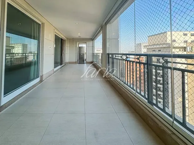 Apartamento 4 quartos e 6 banheiros, à venda, no bairro Jardim Paulista em São Paulo