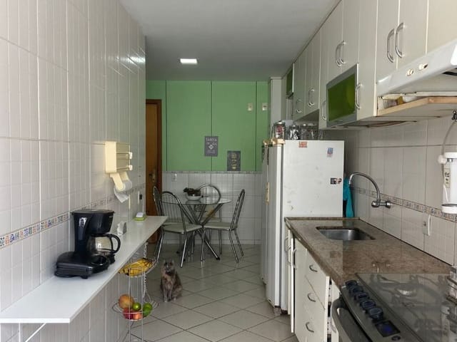Apartamento com 167m² 4 quartos e 2 banheiros, à venda, no bairro Itaipu em Niterói