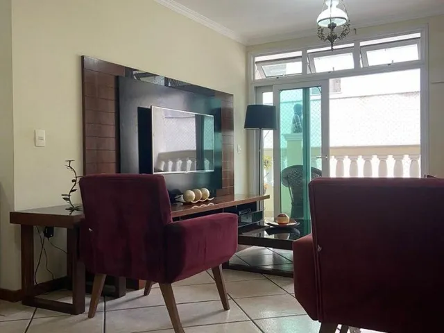 Apartamento com 167m² 4 quartos e 2 banheiros, à venda, no bairro Itaipu em Niterói