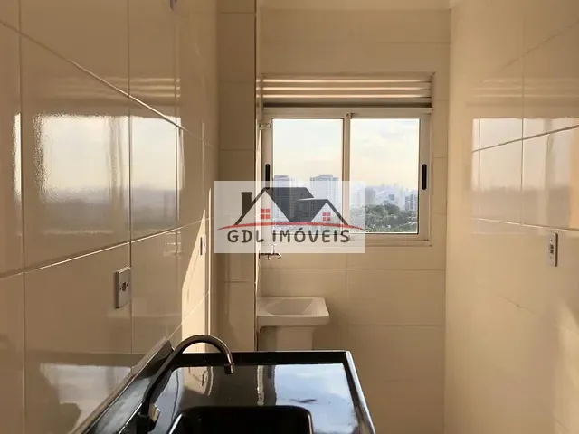 Apartamento 2 quartos e 1 banheiro, à venda, no bairro Jardim Eliane em São Paulo