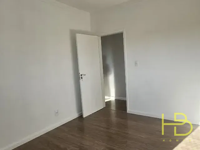 Apartamento 2 quartos e 1 banheiro, à venda, no bairro Jardim Simus em Sorocaba