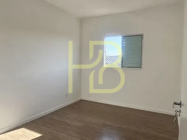 Apartamento 2 quartos e 1 banheiro, à venda, no bairro Jardim Simus em Sorocaba