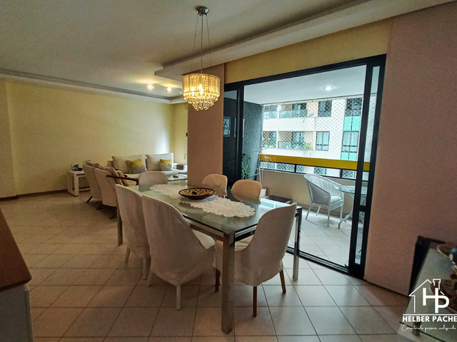 Apartamento com 167m² 3 quartos e 3 banheiros, à venda, no bairro Pituba em Salvador