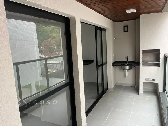 Apartamento com 1035m² 1 quarto e 2 banheiros, à venda, no bairro Toninhas em Ubatuba