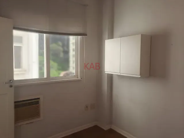 Apartamento com 148m² 3 quartos e 3 banheiros, para alugar, no bairro Copacabana em Rio de Janeiro