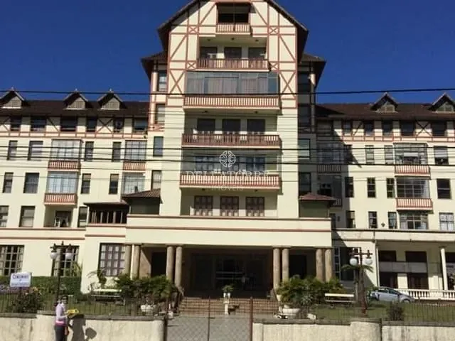 Apartamento com 35m² 1 quarto e 1 banheiro, para alugar, no bairro Alto em Teresópolis