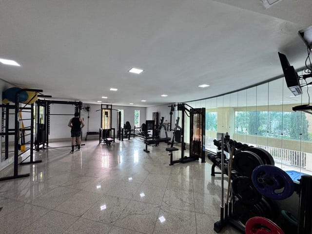 Apartamento 4 quartos e 3 banheiros, à venda ou para alugar, no bairro Alto da Glória em Goiânia