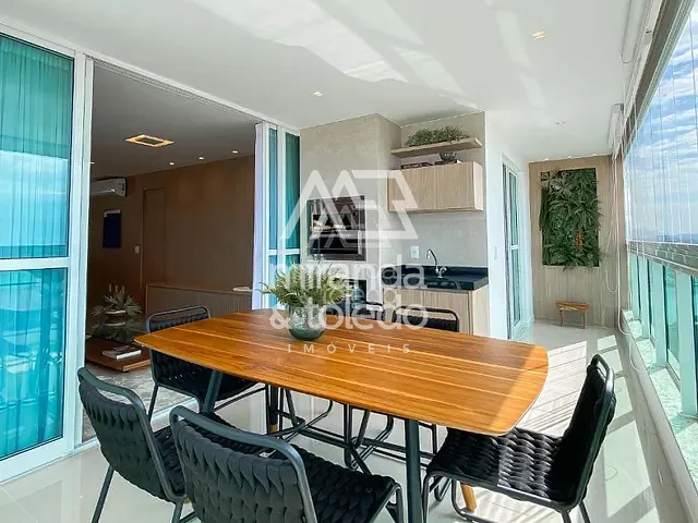 Apartamento com 202m² 3 quartos e 3 banheiros, à venda, no bairro Centro em Guarapari