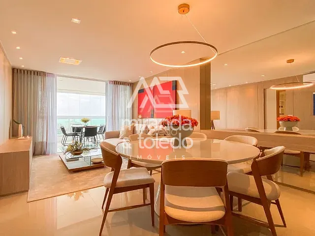 Apartamento com 202m² 3 quartos e 3 banheiros, à venda, no bairro Centro em Guarapari