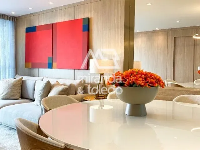 Apartamento com 202m² 3 quartos e 3 banheiros, à venda, no bairro Centro em Guarapari
