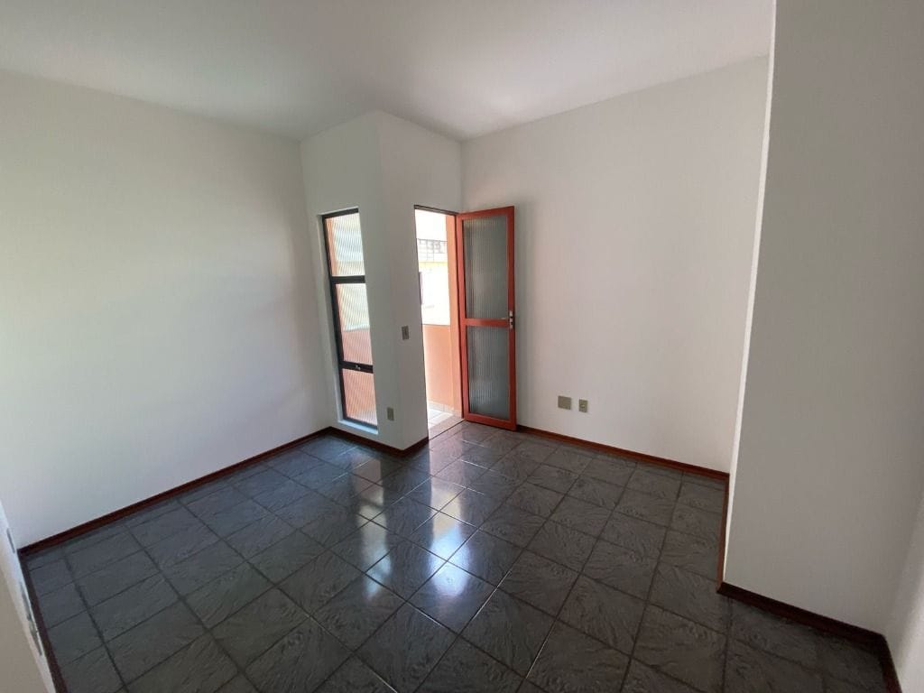 Apartamento no Varginha — foto 3
