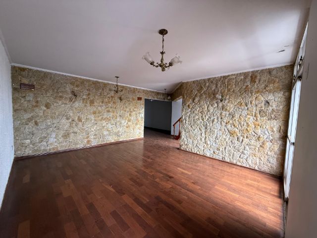 Apartamento 3 quartos e 2 banheiros, à venda, no bairro Centro em Fernandópolis