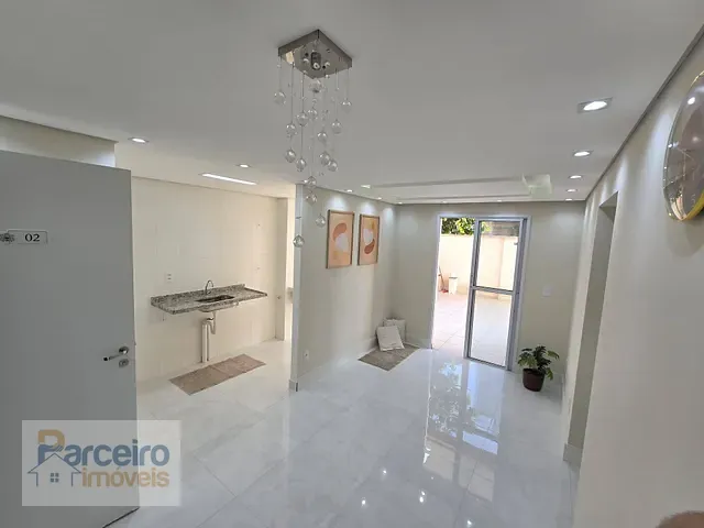 Apartamento 2 quartos e 1 banheiro, à venda, no bairro Vila Carmosina em São Paulo