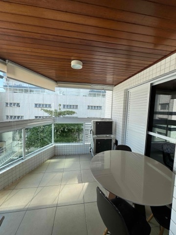 Apartamento 2 quartos e 2 banheiros, à venda, no bairro Tupi em Praia Grande