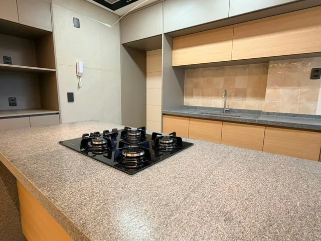 Apartamento 2 quartos e 1 banheiro, para alugar, no bairro Setor Sudoeste em Brasília