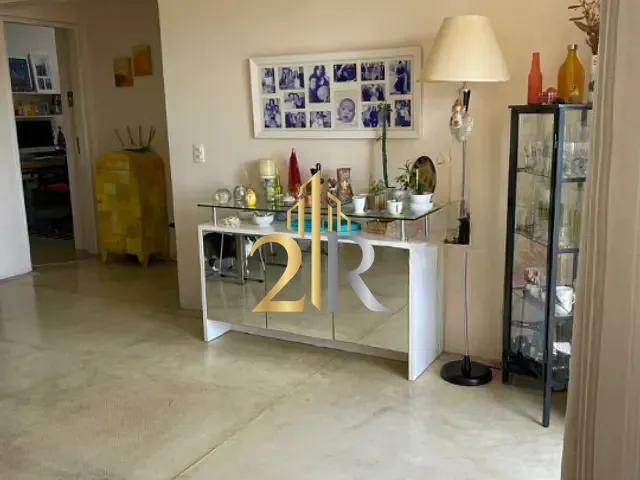 Apartamento 4 quartos e 3 banheiros, à venda, no bairro Vila Isa em São Paulo