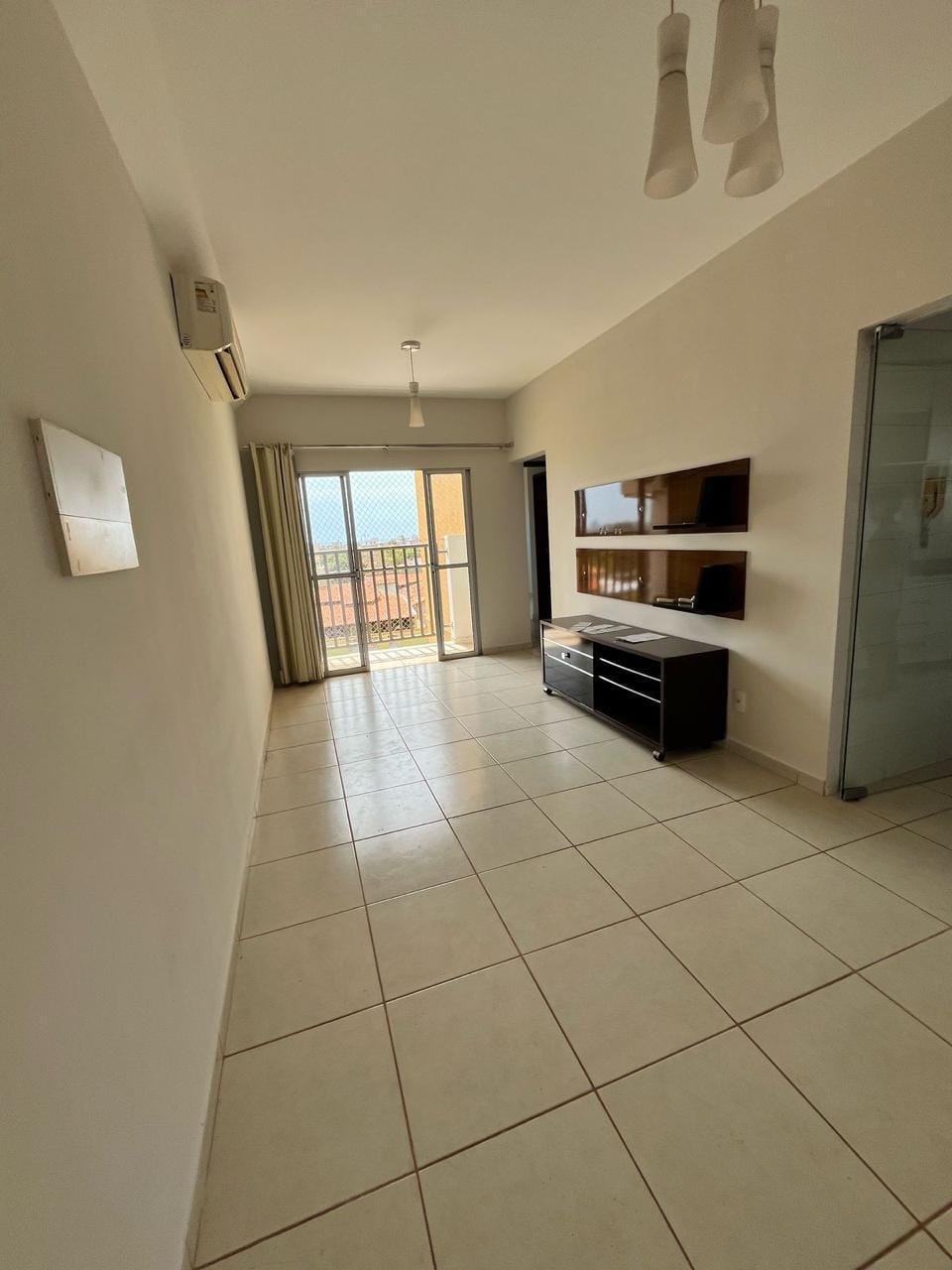 Apartamento à venda com 2 quartos, 64m² - Foto 4
