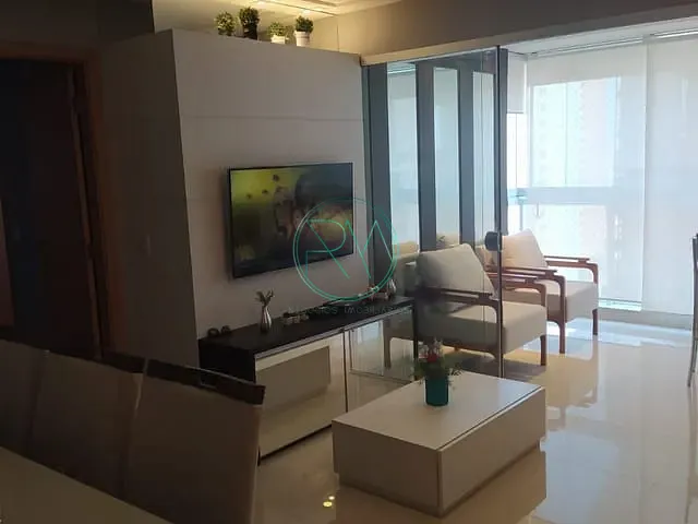 Apartamento com 192m² 3 quartos e 3 banheiros, à venda, no bairro Gleba Palhano em Londrina