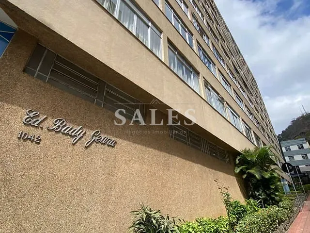 Apartamento com 50m² 1 quarto e 1 banheiro, à venda, no bairro Centro em Juiz de Fora