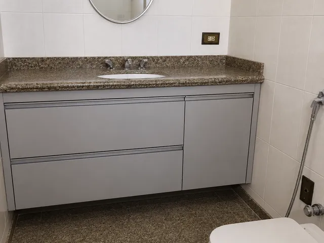 Apartamento com 262m² 3 quartos e 3 banheiros, à venda, no bairro Centro em Cambé