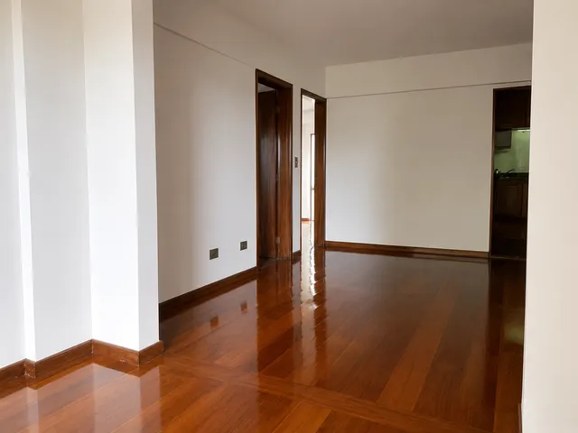 Apartamento com 262m² 3 quartos e 3 banheiros, à venda, no bairro Centro em Cambé