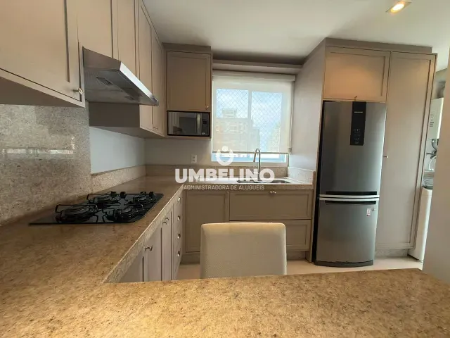 Apartamento 2 quartos e 2 banheiros, para alugar, no bairro morretes em Itapema