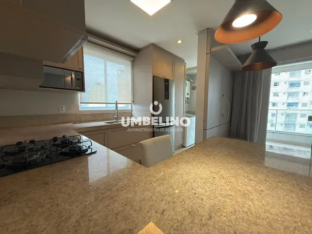 Apartamento 2 quartos e 2 banheiros, para alugar, no bairro morretes em Itapema