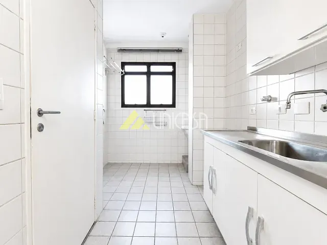 Apartamento 1 quarto e 1 banheiro, à venda ou para alugar, no bairro Consolação em São Paulo