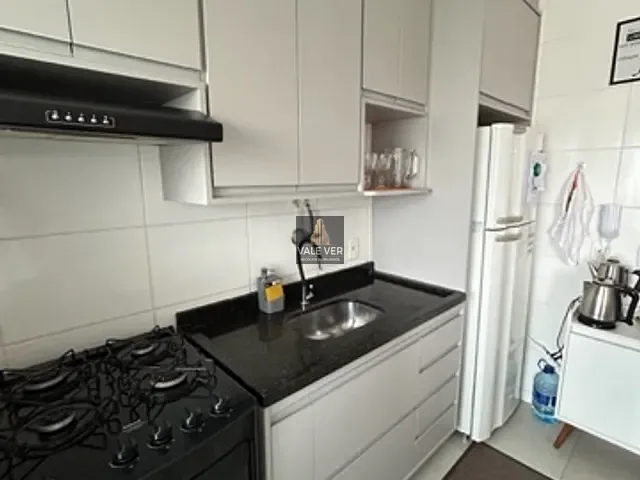 Apartamento 2 quartos e 1 banheiro, à venda, no bairro Parque Residencial Flamboyant em São José dos Campos