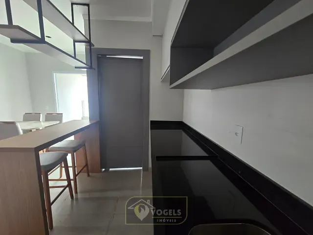 Apartamento 2 quartos e 2 banheiros, à venda, no bairro Jardim Zeni em Jaguariúna