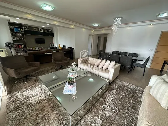 Apartamento com 180m² 4 quartos e 4 banheiros, à venda, no bairro Jardim Panorama em Bauru