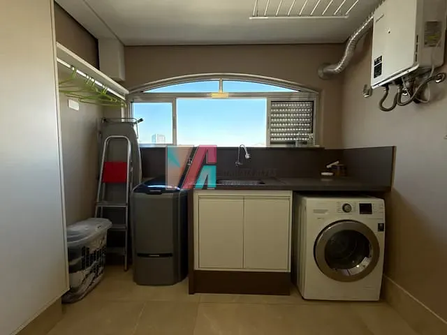 Apartamento 3 quartos e 5 banheiros, à venda, no bairro Vila Morumbi em São Paulo
