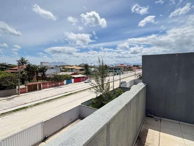 Apartamento 2 quartos e 1 banheiro, à venda, no bairro Enseada das Gaivotas em Rio das Ostras