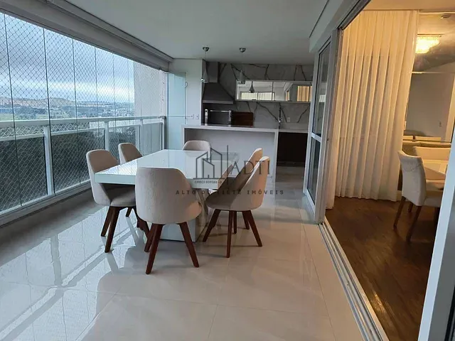 Apartamento 4 quartos e 6 banheiros, para alugar, no bairro Jardim Armênia em Mogi das Cruzes