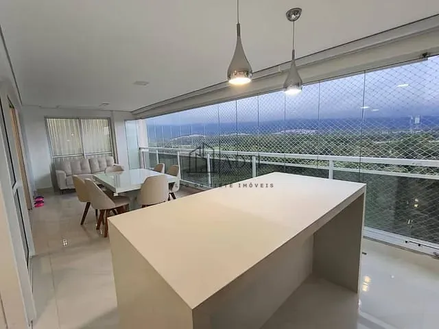 Apartamento 4 quartos e 6 banheiros, para alugar, no bairro Jardim Armênia em Mogi das Cruzes