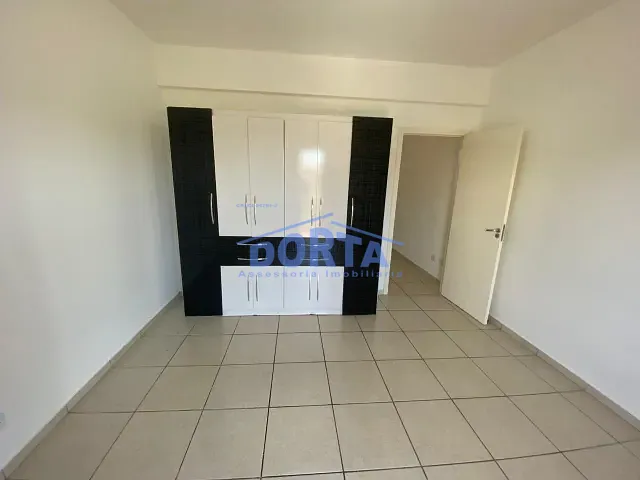 Apartamento 1 quarto e 1 banheiro, para alugar, no bairro Lancaster em Foz do Iguaçu