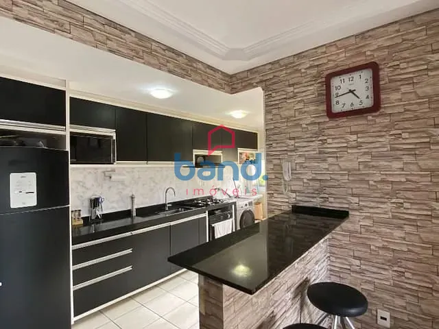 Apartamento 2 quartos e 1 banheiro, à venda, no bairro Vila América em Porto Feliz