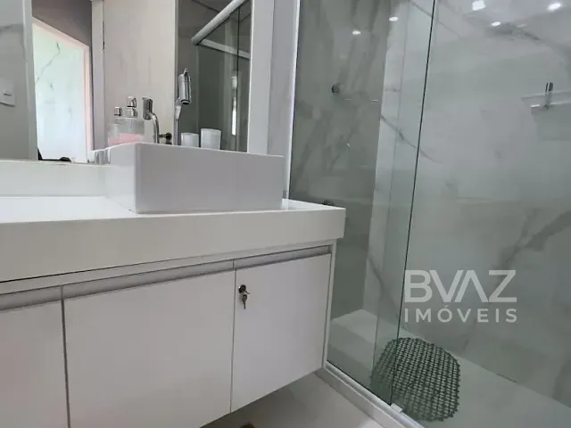 Apartamento com 75m² 2 quartos e 2 banheiros, à venda, no bairro Praia do Forte em Cabo Frio