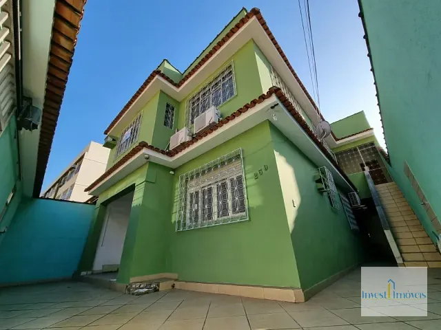 Apartamento com 280m² 3 quartos e 6 banheiros, à venda, no bairro Maruípe em Vitória