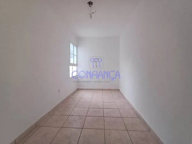 Apartamento com 70m² 2 quartos e 1 banheiro, para alugar, no bairro Campo Grande em Rio de Janeiro