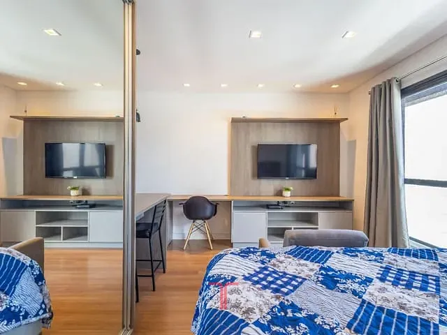 Apartamento com 37m² 1 quarto e 1 banheiro, à venda ou para alugar, no bairro Capão Raso em Curitiba