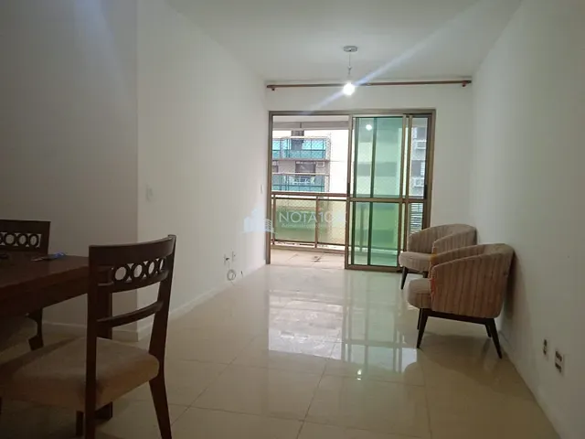 Apartamento com 140m² 4 quartos e 3 banheiros, à venda ou para alugar, no bairro Barra da Tijuca em Rio de Janeiro