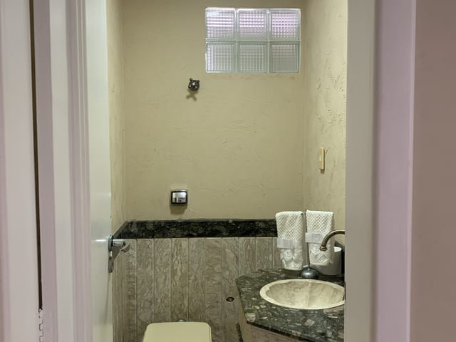 Apartamento com 198m² 4 quartos e 4 banheiros, à venda, no bairro Grageru em Aracaju